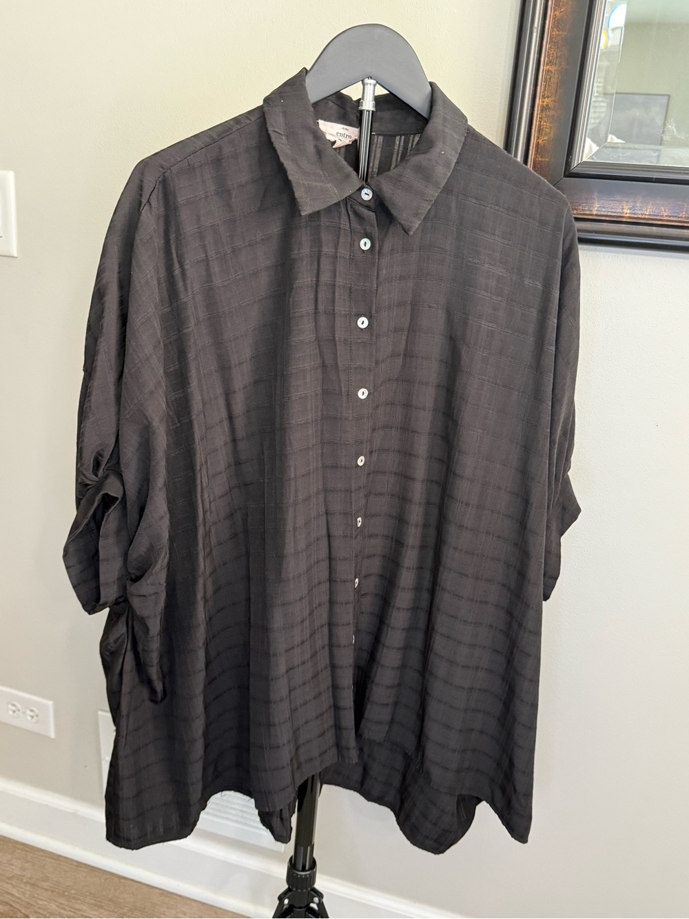 Entro Oversized Black Button-Front Plaid Weave Shirt Size M/L